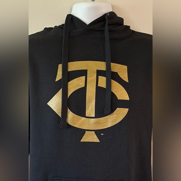 Stitches Men’s Minnesota Twins Black/Gold Hoodie NWT Various Sizes - Picture 5 of 5